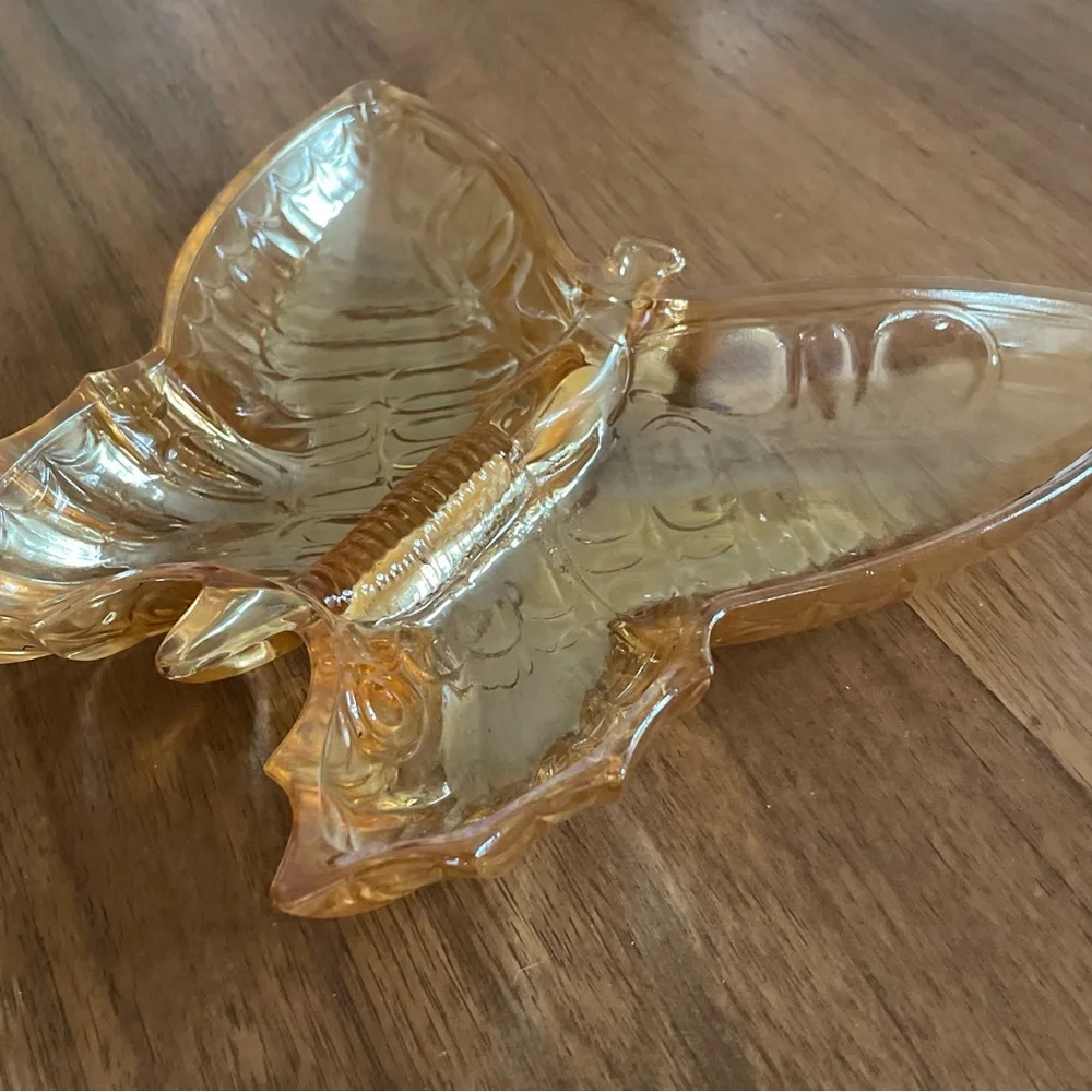Jeanette Marigold Carnival Glass Butterfly Dish - Picture 5 of 6